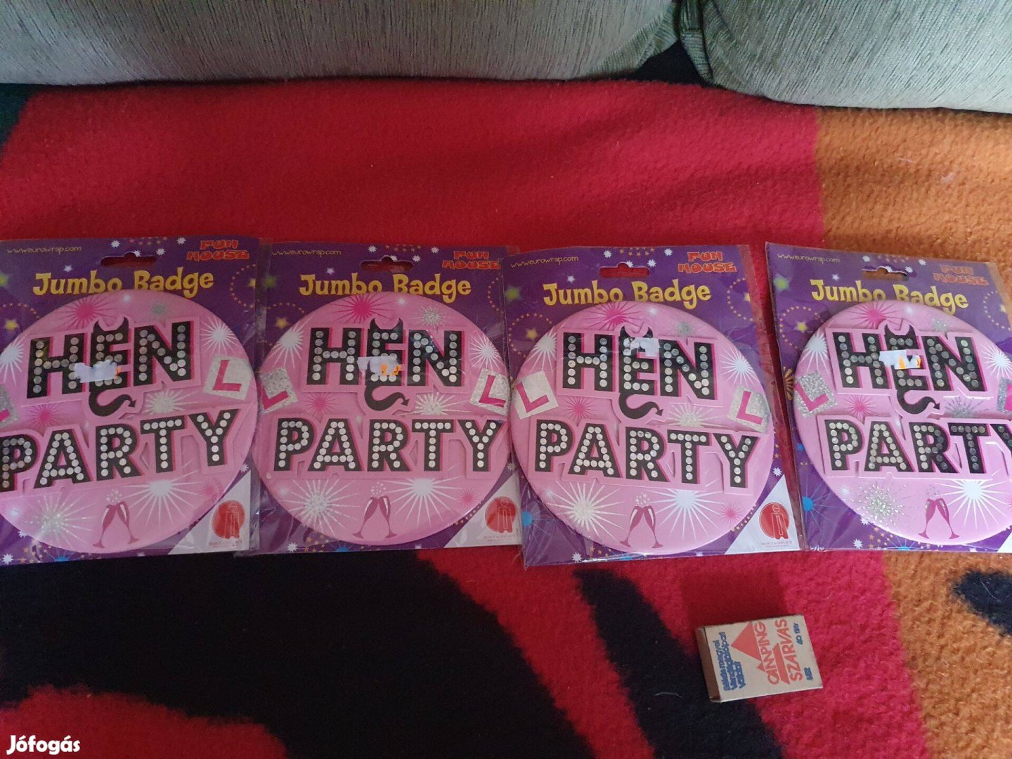 Lánybúcsús kitűzők - Hen Party - új party-kellék