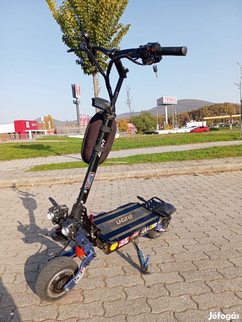 Laotie Es19 6000W roller eladó