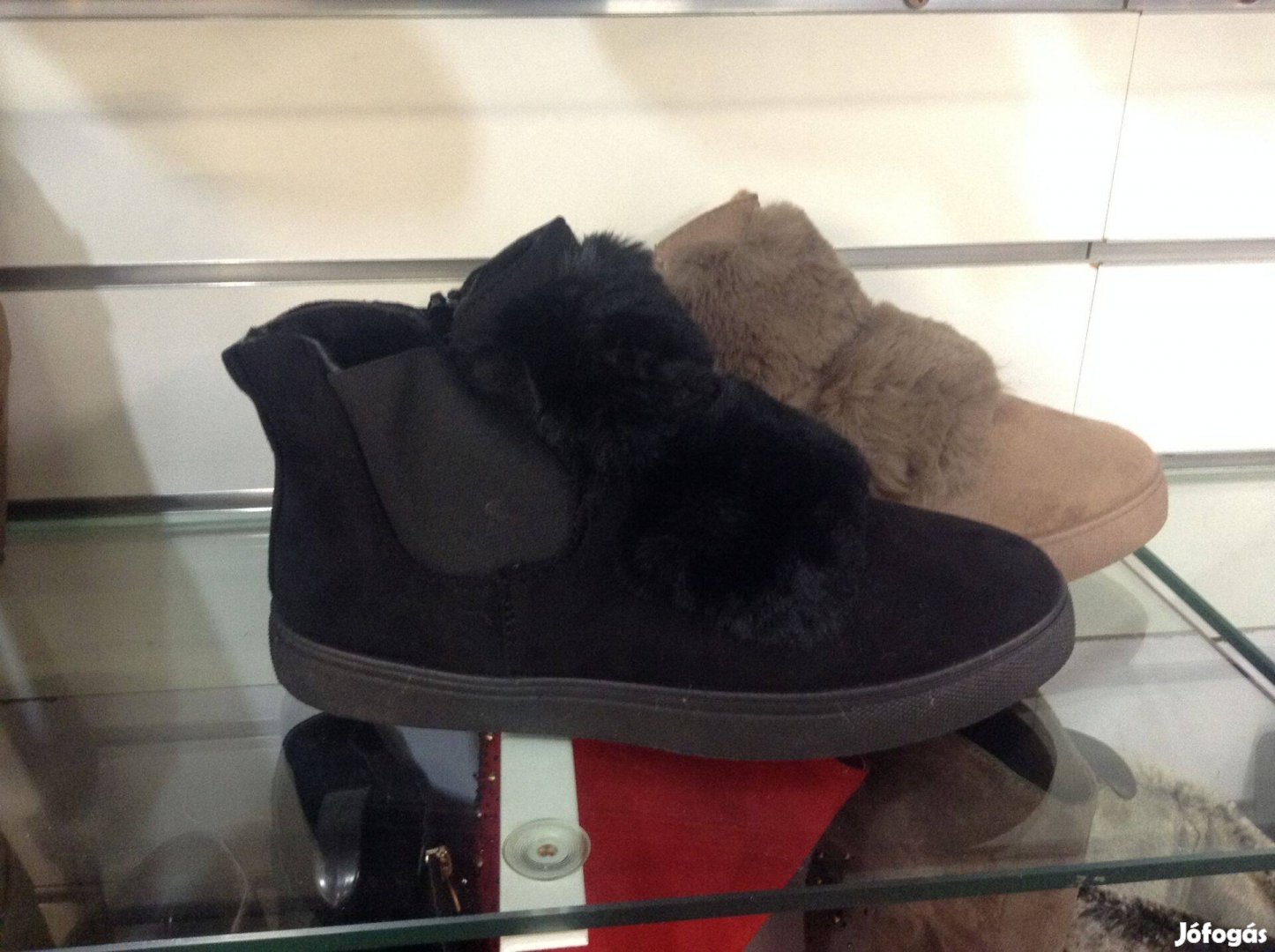 Lapos női boka csizma 3940