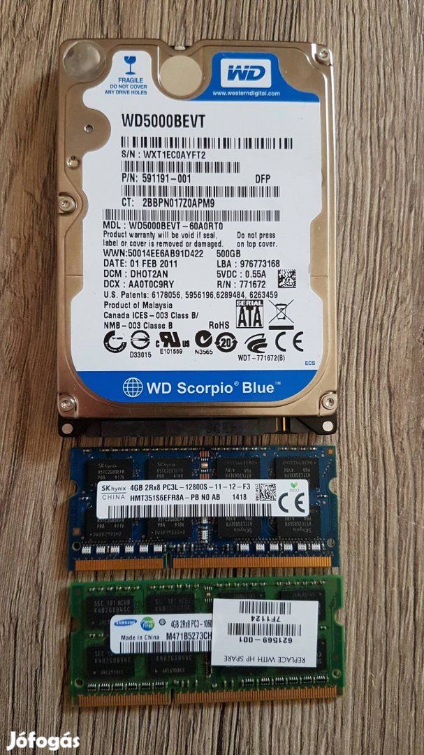 Laptop Hdd 500GB és 2×4 GB Ddr3 memoria !