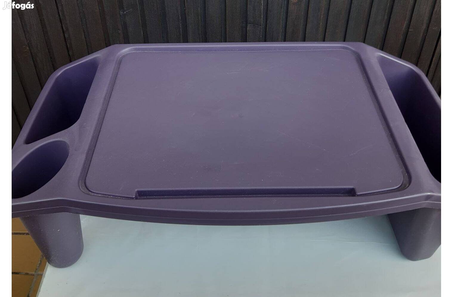 Laptop asztal, -tartó, reggeliző asztal - hordozható