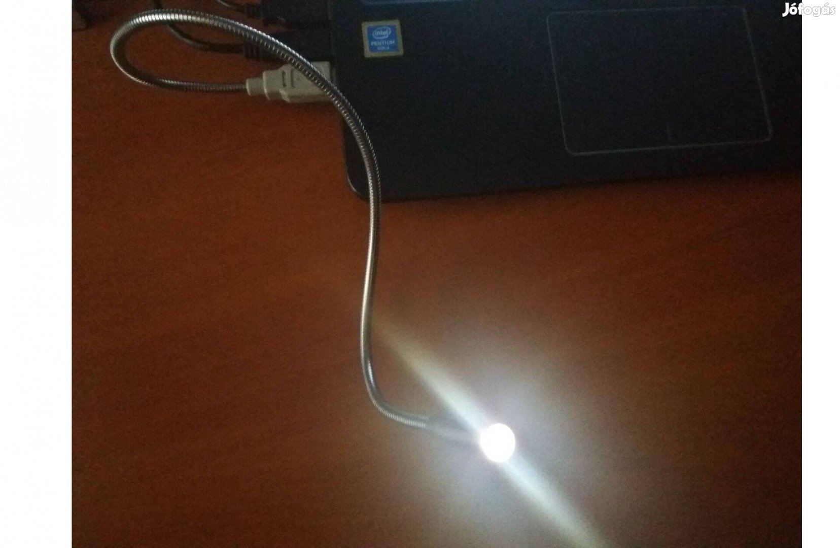 Laptop lámpa flexibilis 45cm hosszú