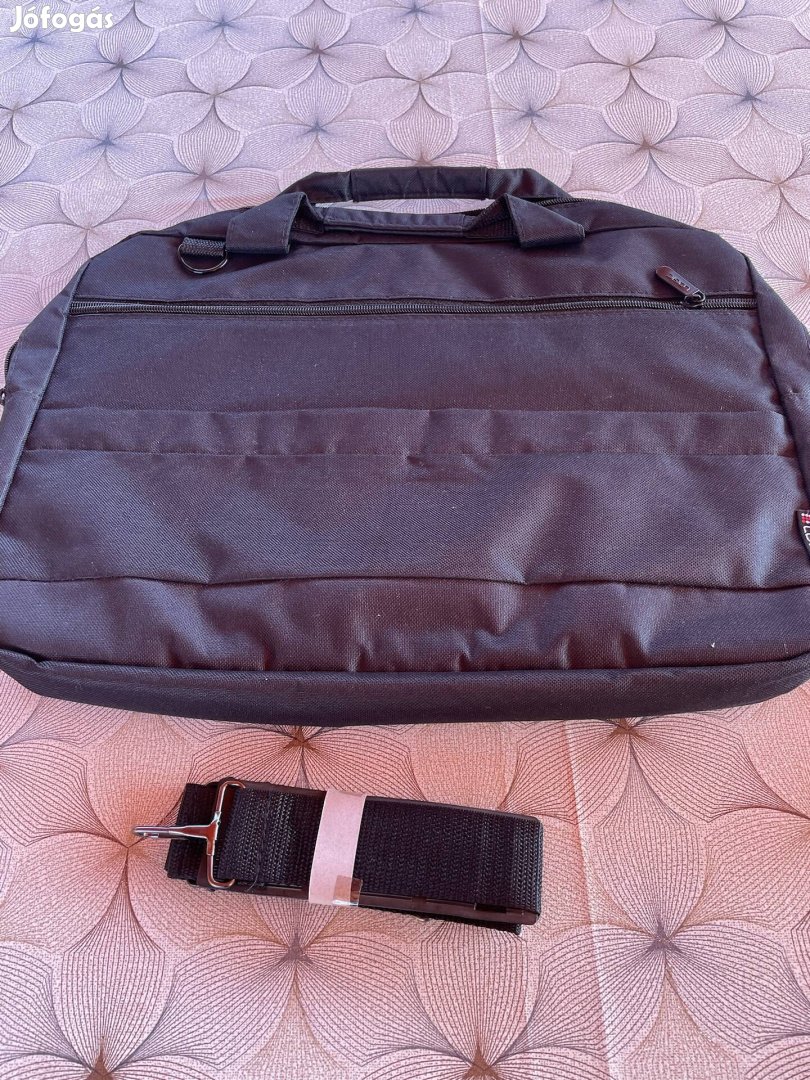 Laptop táska és hátizsák eladó
