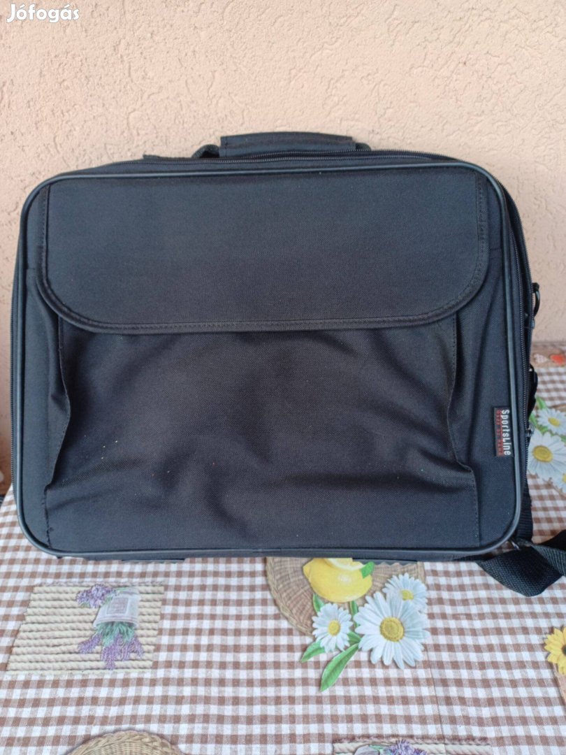 Laptop táskák