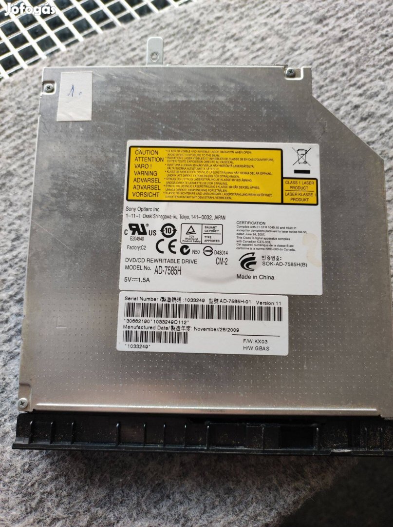 Laptopba opikai meghajtó