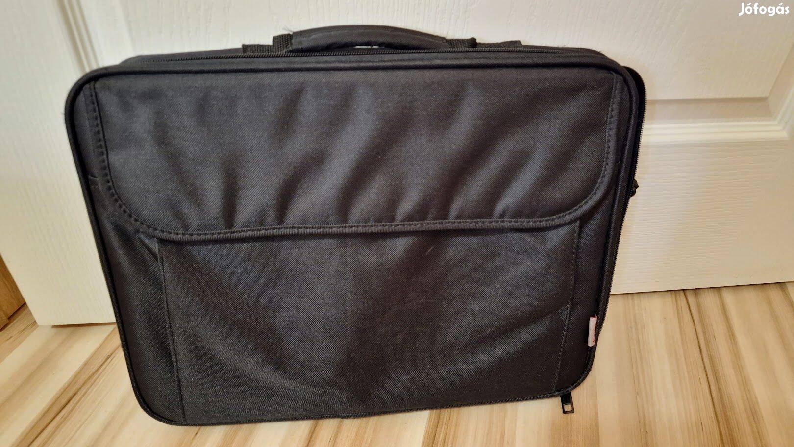 Laptoptáska eladó!