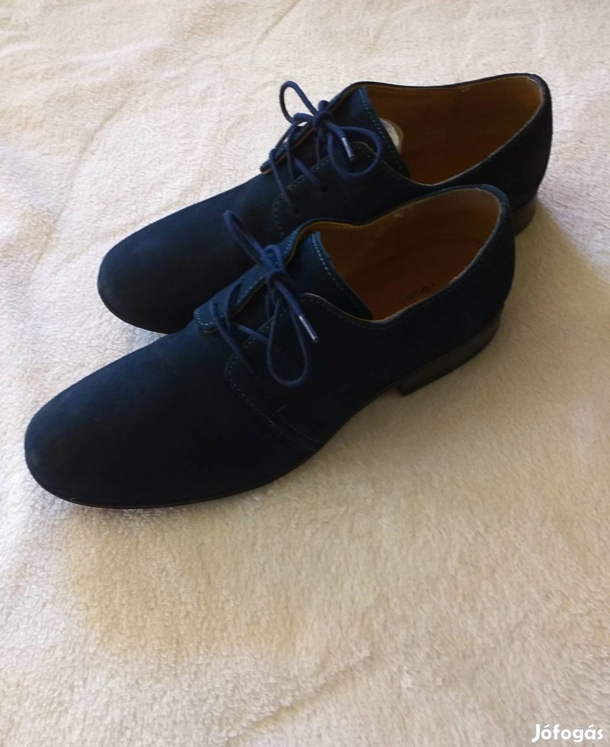 Lasocki fekete hasított bőr alkalmi cipő