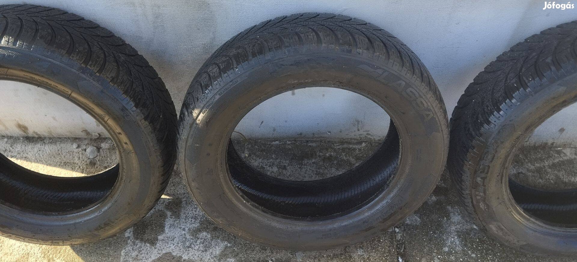 Lassa Snoways4 175/65 R15 használt téli gumik