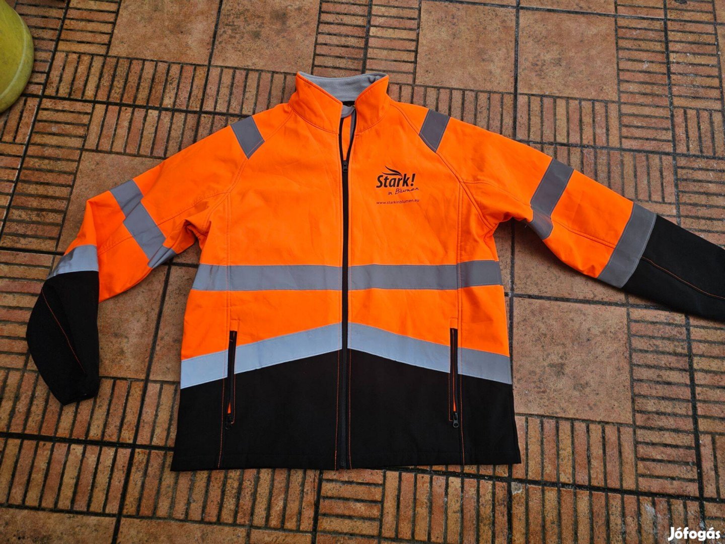 Láthatósági softshell munkás kabát pulóver XL