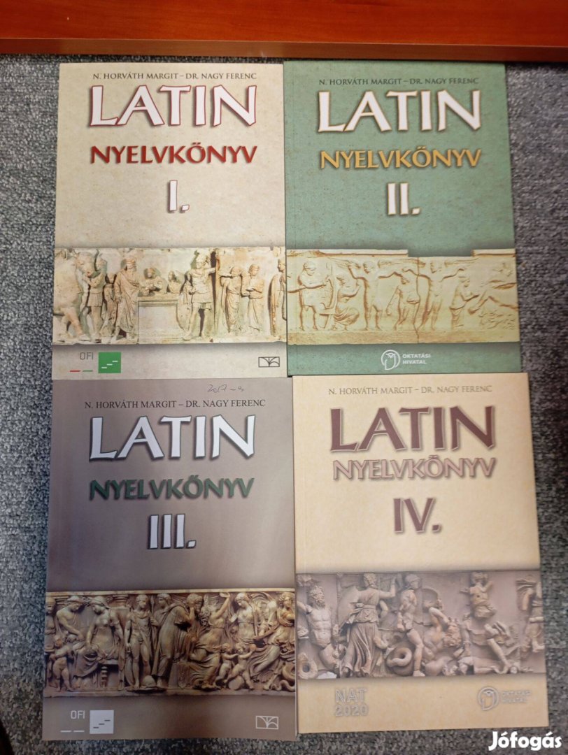 Latin Nyelvkönyvek