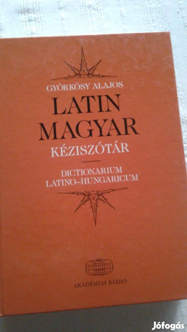 Latin-magyar kéziszótár