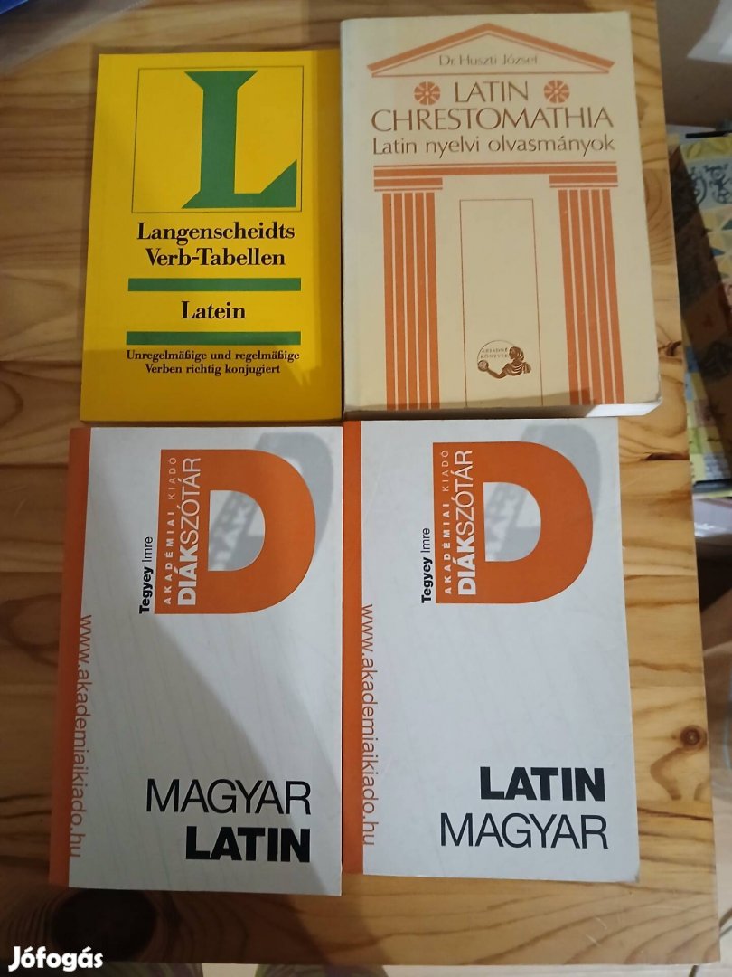 Latin szótár és nyelvkönyv csomag