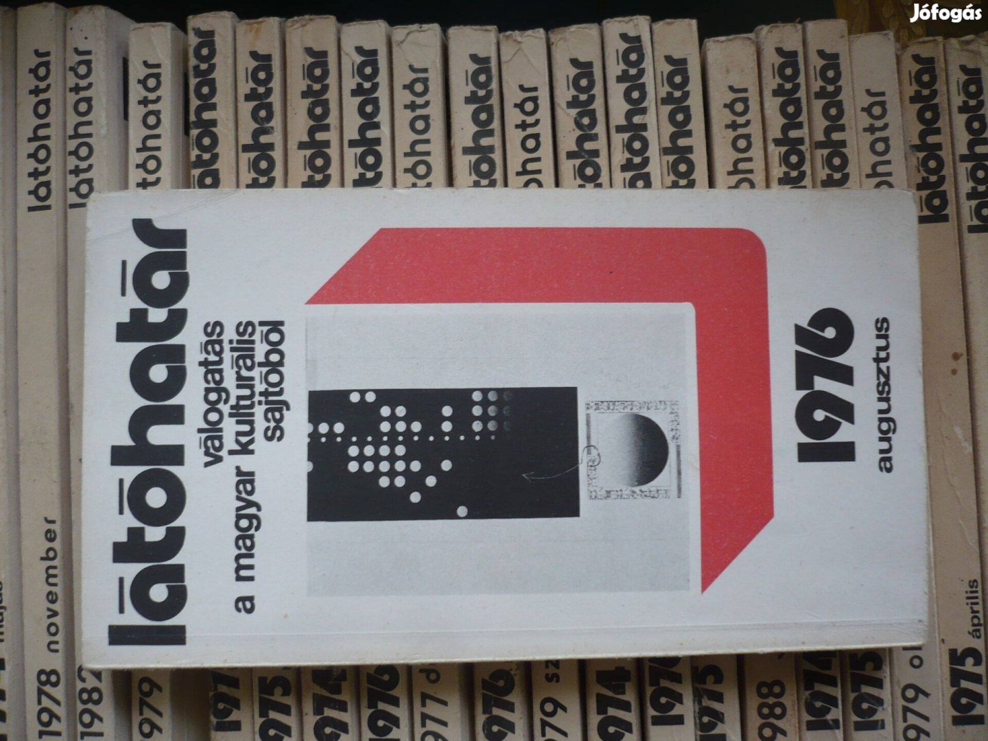 Látóhatár folyóirat 24 száma 1974-1988 között