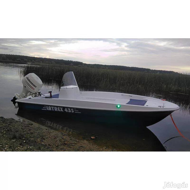 Latrex 435 motorcsónak