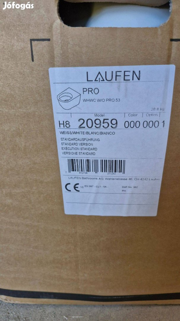 Laufen Pro fehér fali WC, laposöblítésű + Soft-Close, Slim WC ülőke