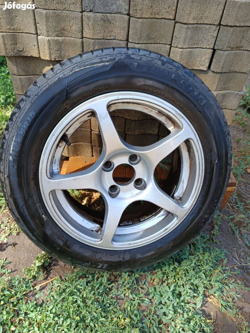 Laufenn 185/65 R15 nyári gumi felnivel