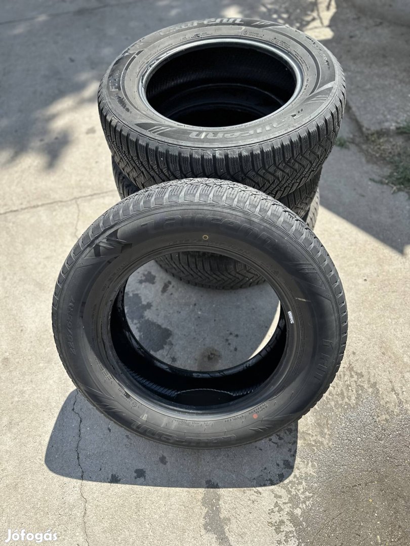 Laufenn 225/65 R17 téli gumi