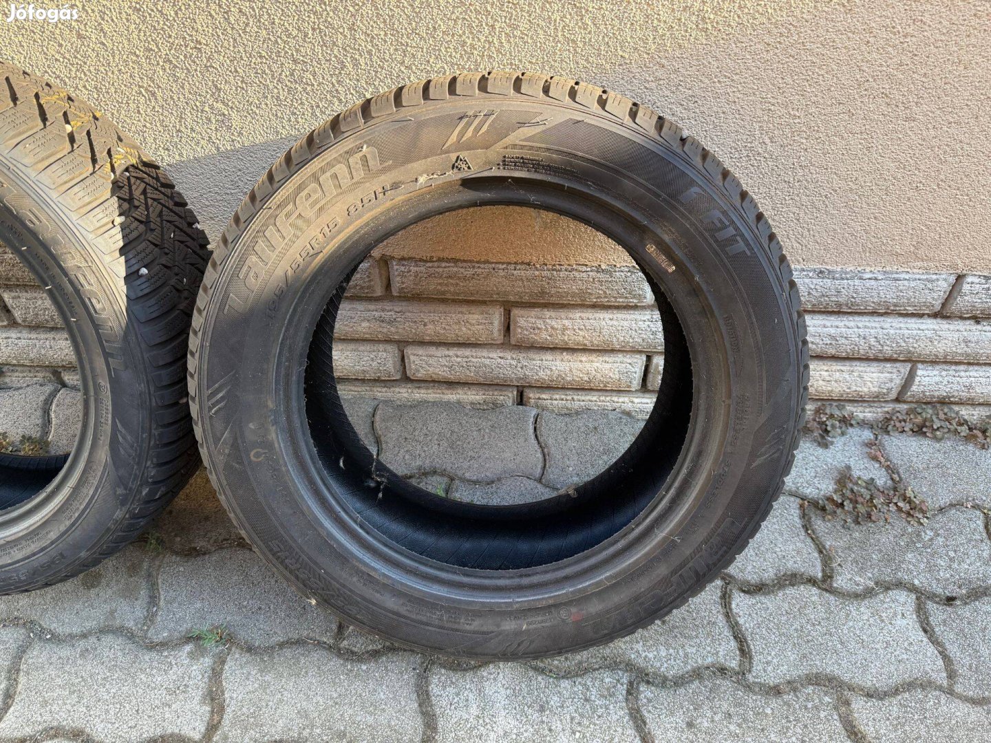 Laufenn ifit 195/55 R15 téligumi 4db