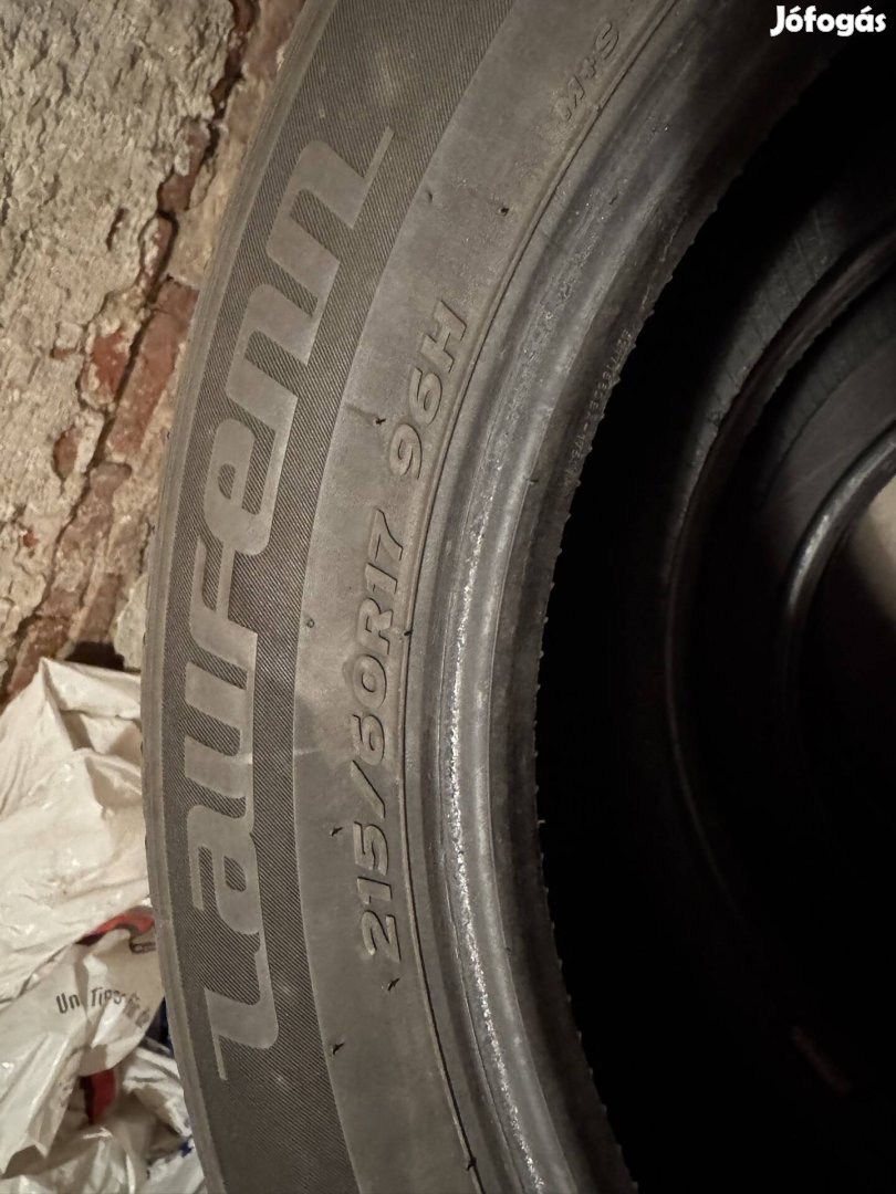 Laufenn téli gumi szett 17" 215/60R17