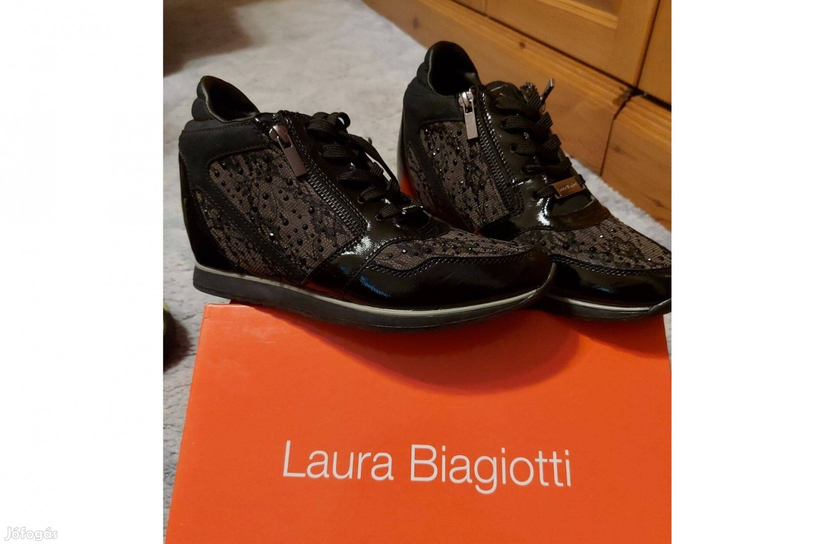 Laura Biagiotti 39 új cipő eladó