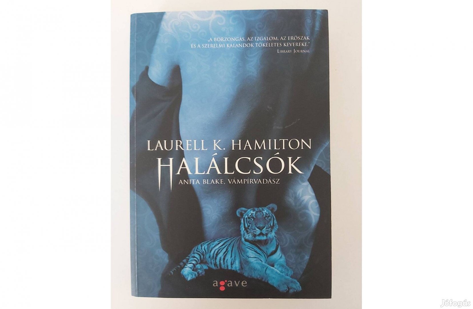 Laurell K. Hamilton: Halálcsók