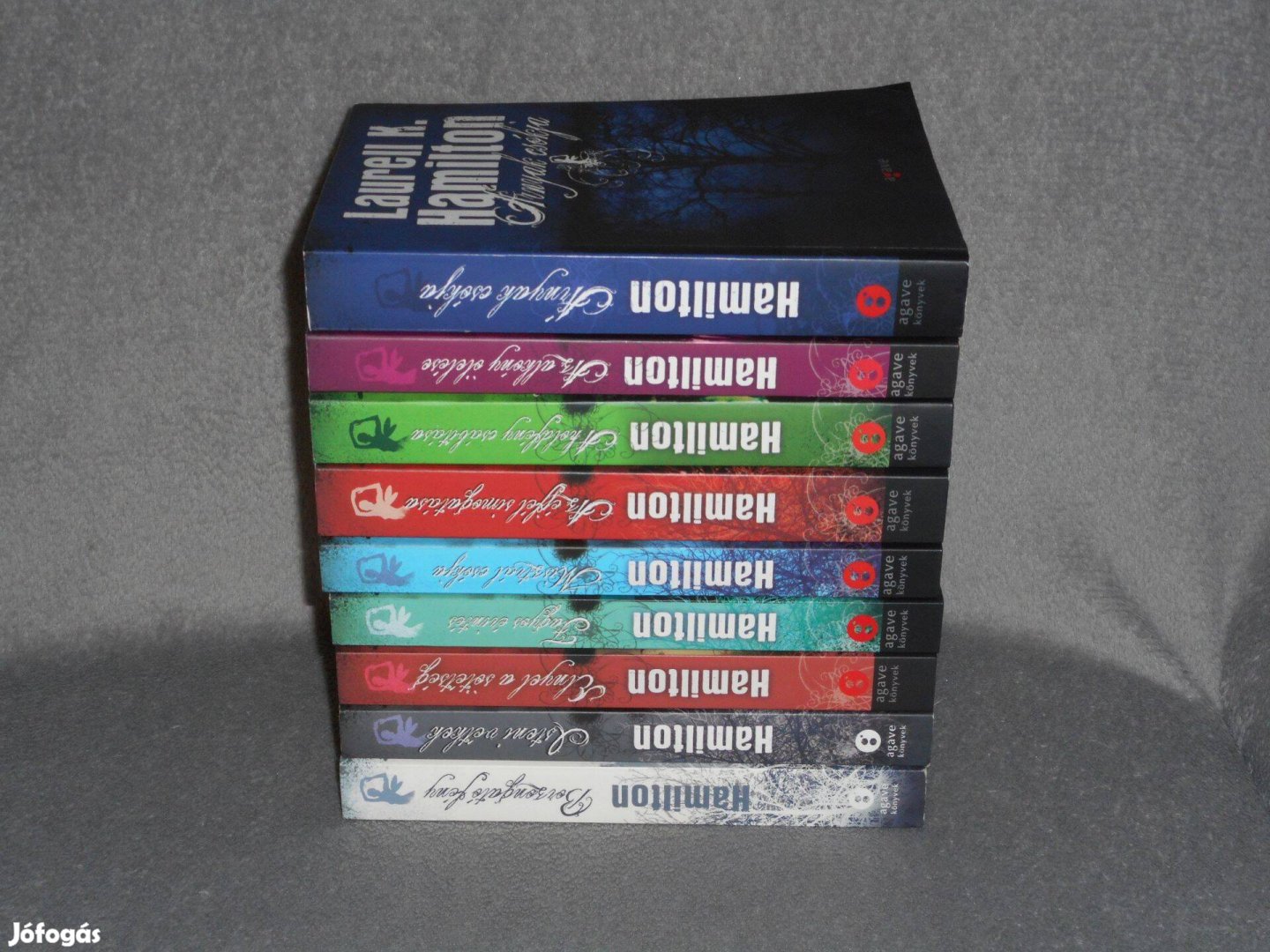 Laurell K. Hamilton - Teljes Merry Gentry sorozat 1-9