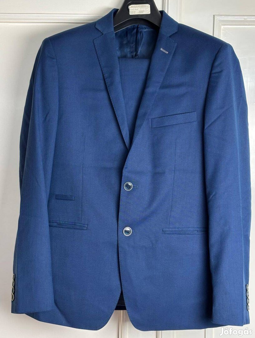 Lavard slim fit kék öltöny (1x használt)
