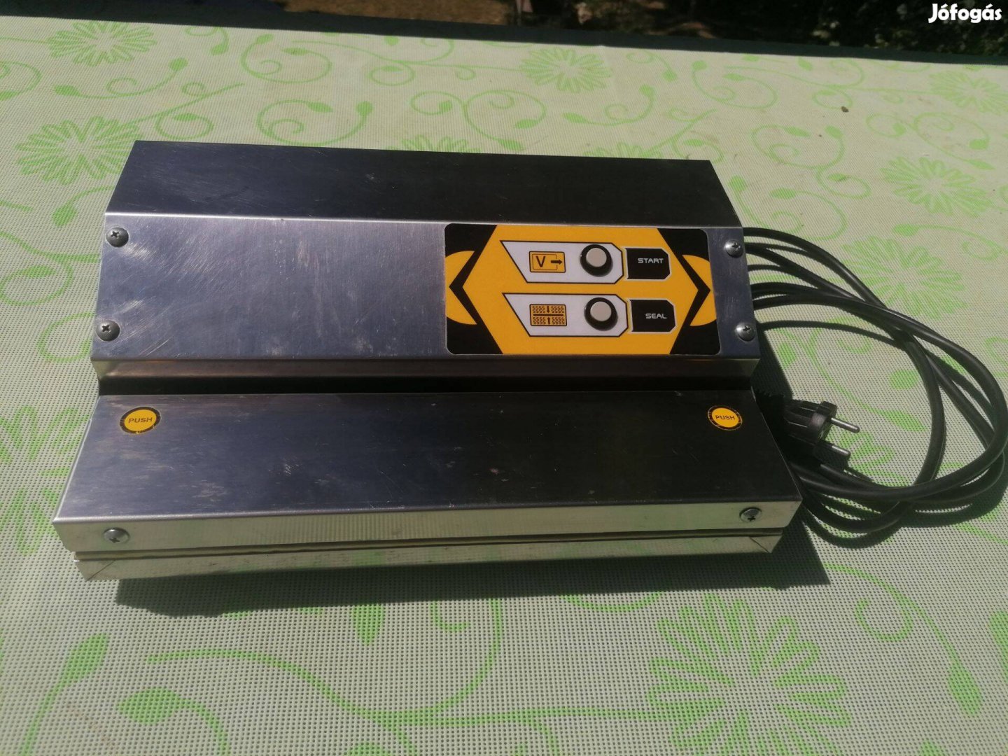 Lavezzini- Eco mini külső vákuumgép eladó!