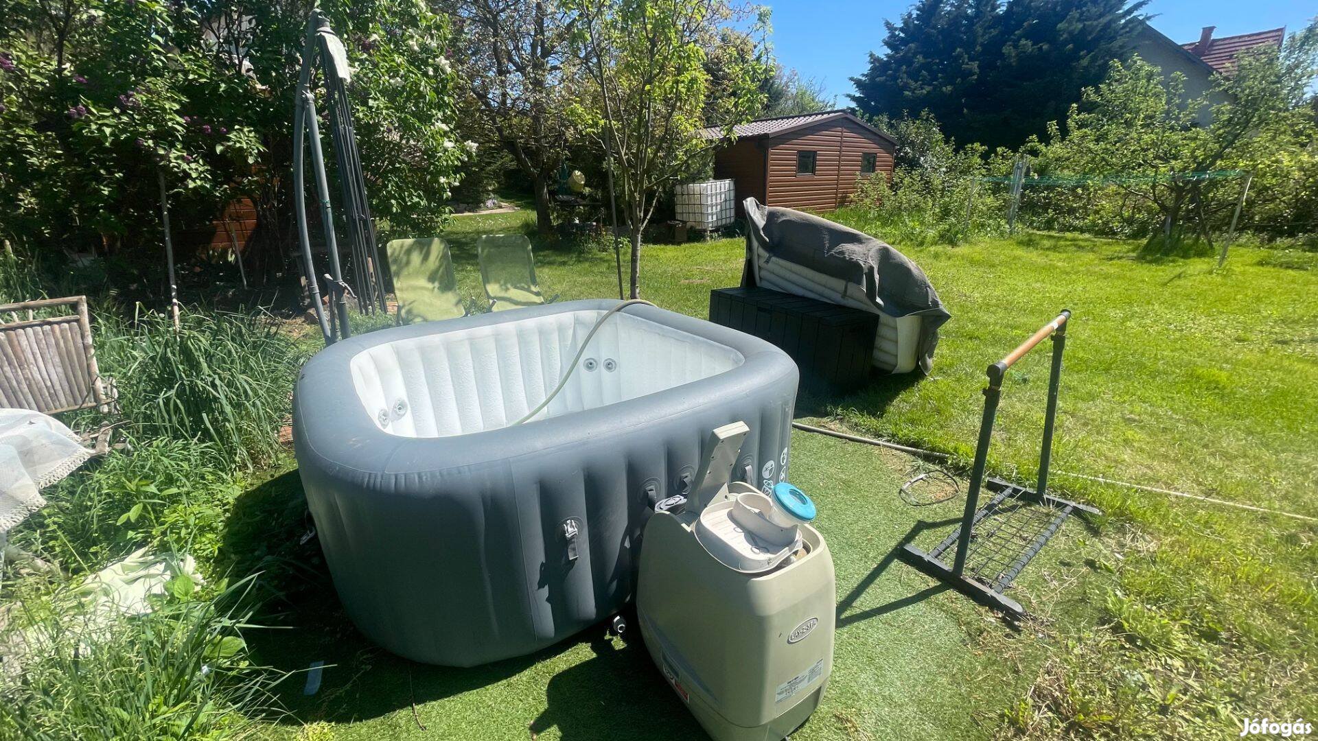 Lay-z Spa Hawai Hydrojet masszázsmedence jakuzzi