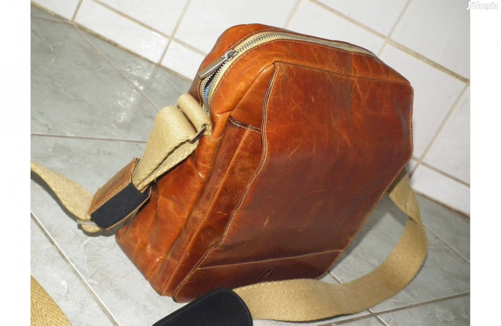 Le Cerf minőségi vagány férfi válltáska valódi bőrtáska bőr táska