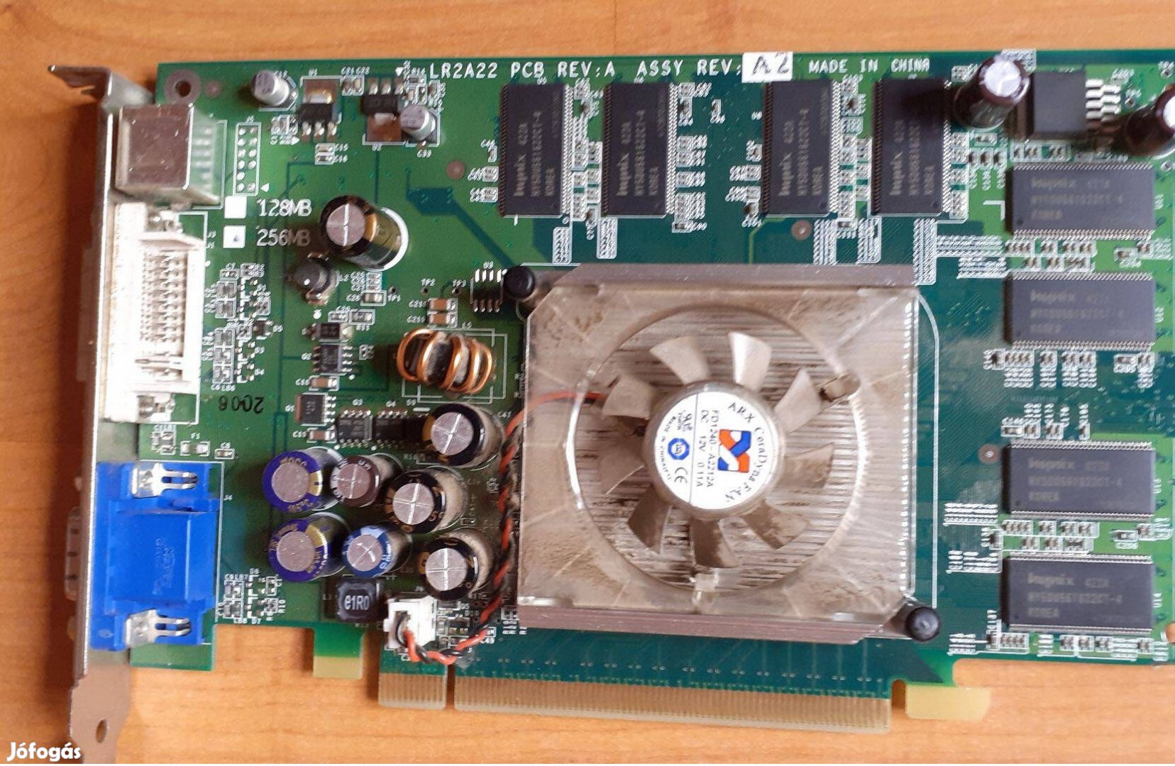 Leadtek LR2A22 Geforce 6600 videokártya DVI VGA S Video