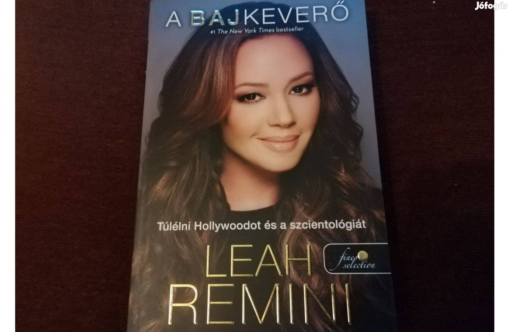 Leah Remini - A bajkeverő