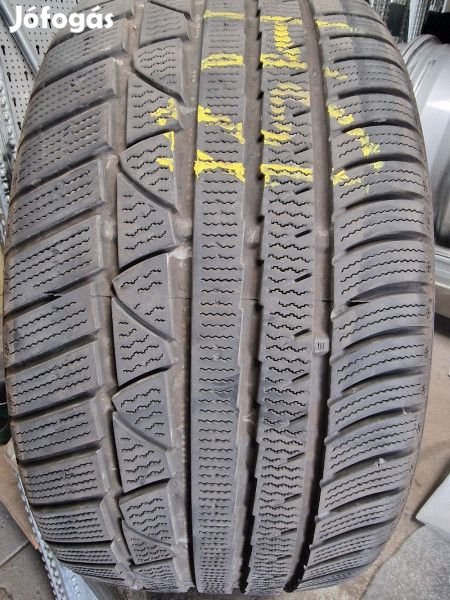 Leao 255/35R19 WINTER DEFENDER 6mm DOT21 használt gumi HG12979 téli