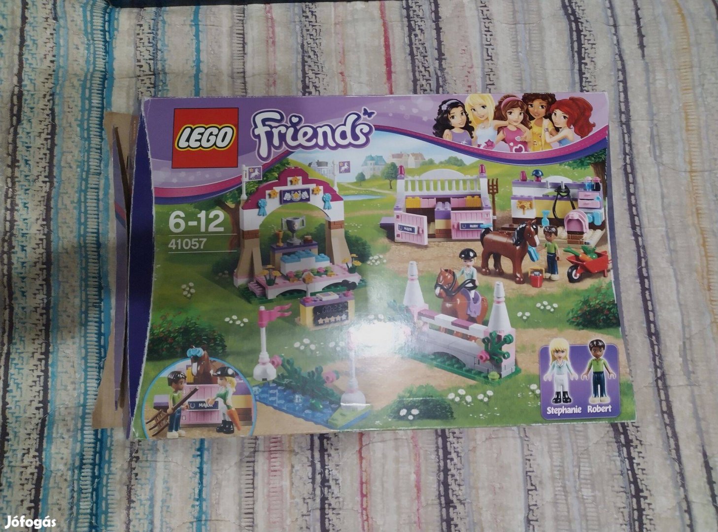 Leárazva! 41057 LEGO Friends - Heartlake Lovas Parádé