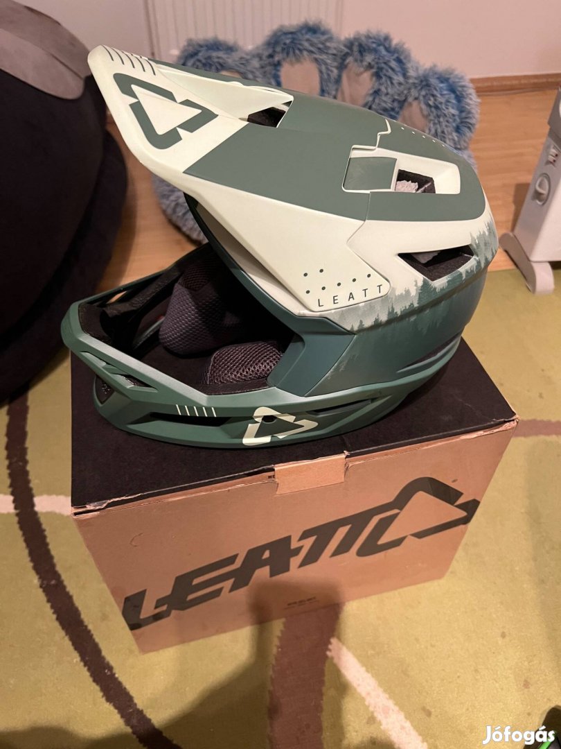 Leatt mtb bukósisak
