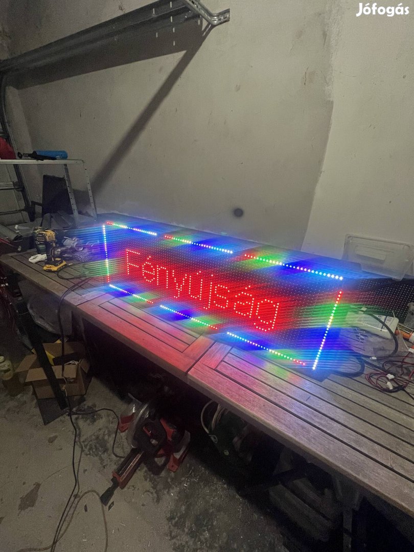 Led fényújság , led futófény