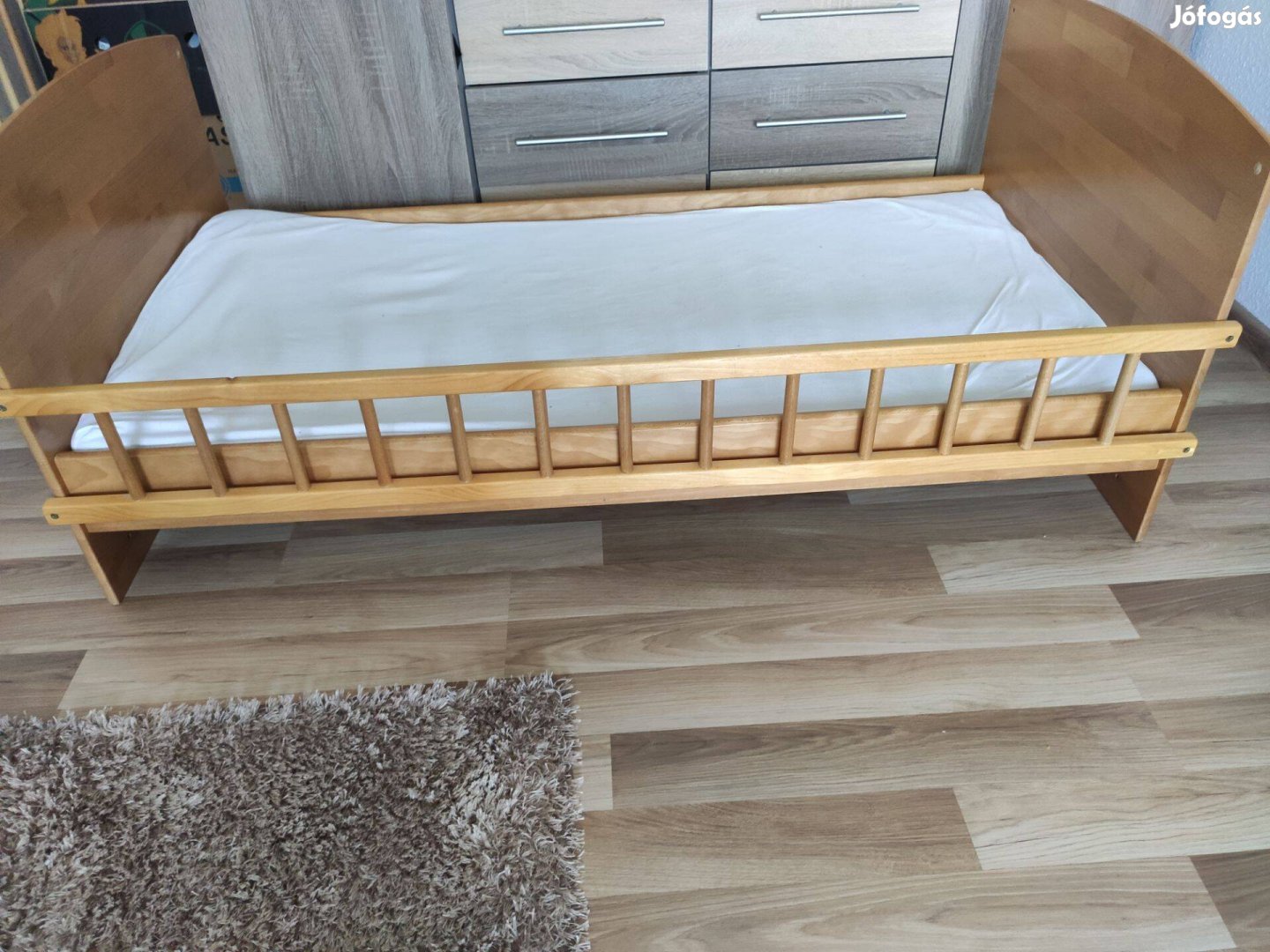Leesésgátlós ágy matraccal