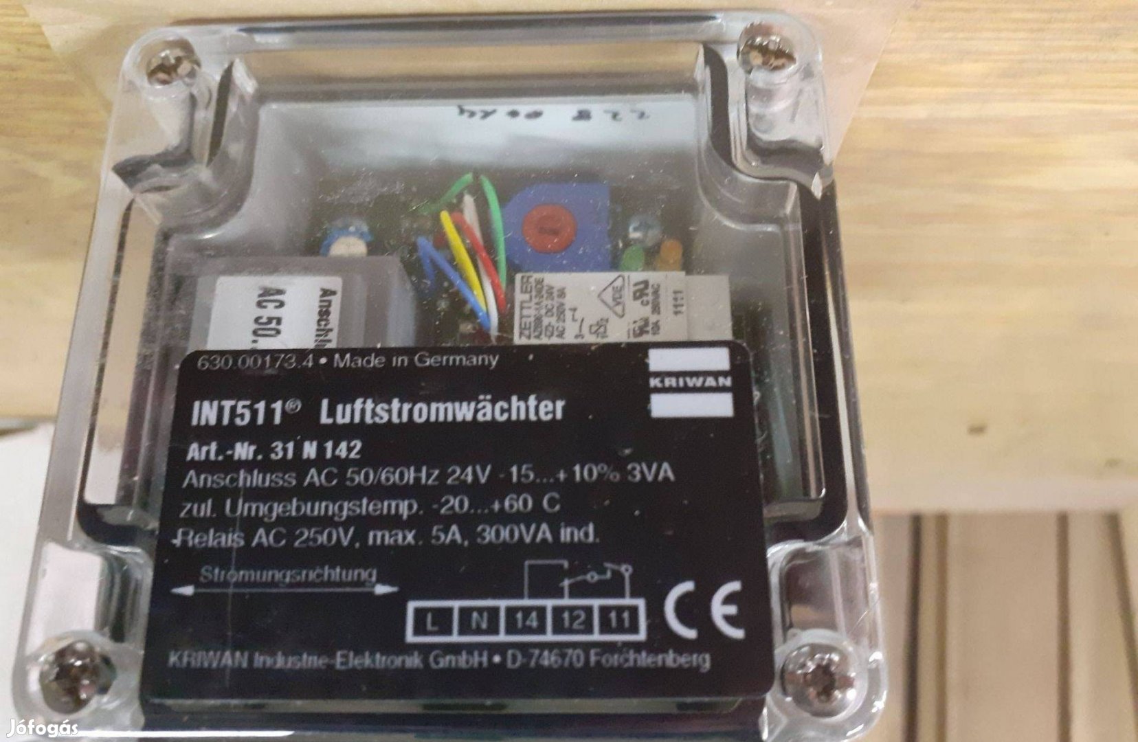 Légáramlás figyeló kapcsoló Kriwan INT511