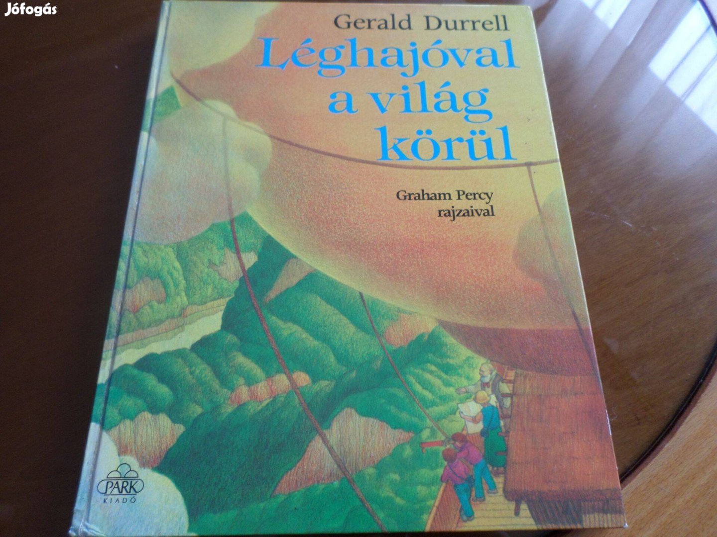 Léghajóval a világ körül, Gerald Durell 2002 Gyermekkönyv