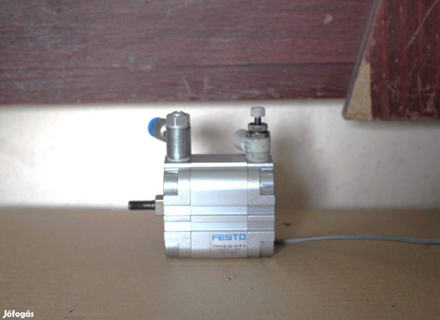 Léghenger pneumatikus munkahenger Festo ( 6892 )
