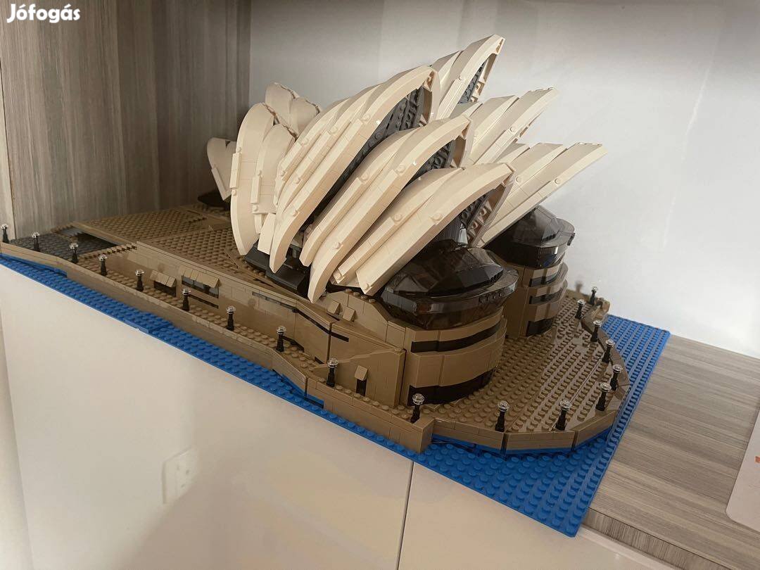 Lego 10234 Sydney Opera House