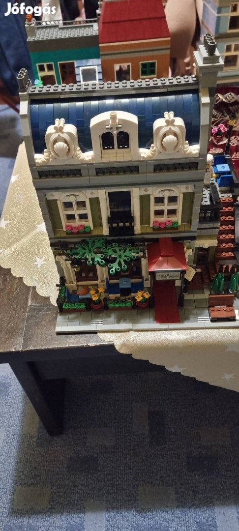 Lego 10243 Parizsi étterem
