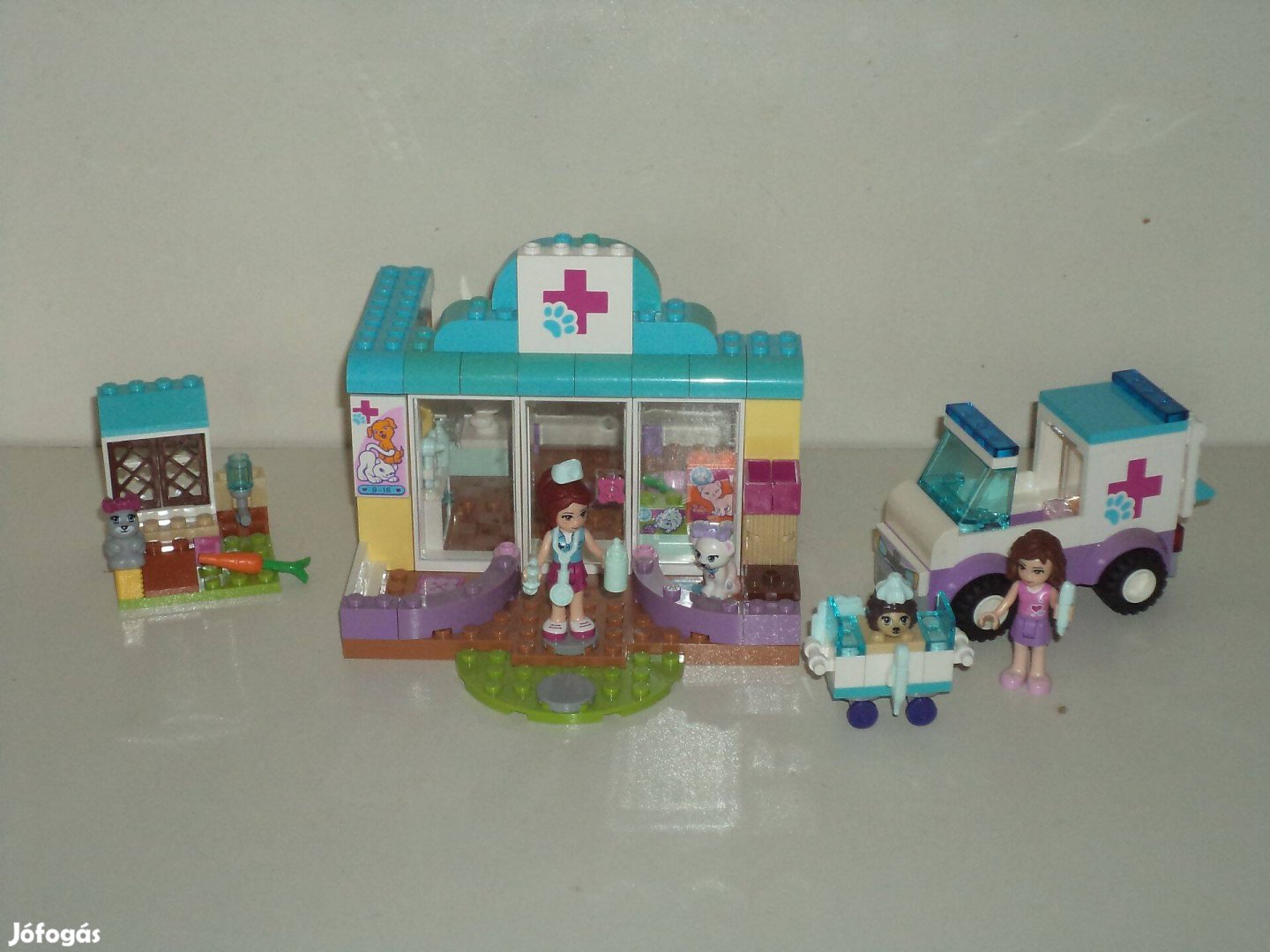 Lego 10728 Mia állatklinikája, Friends, doboz+ leírás