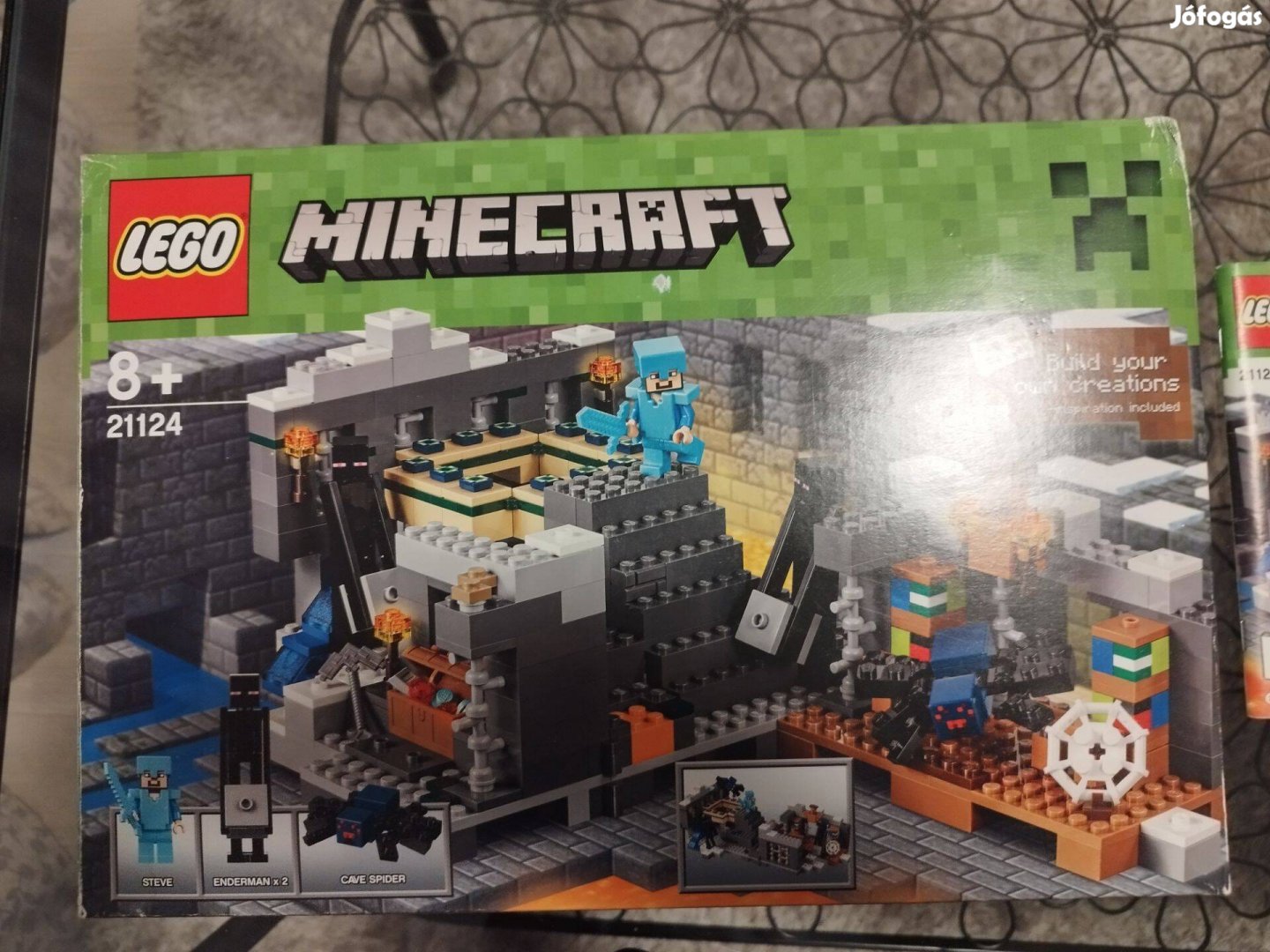 Lego 21124 Minecraft Az End portál