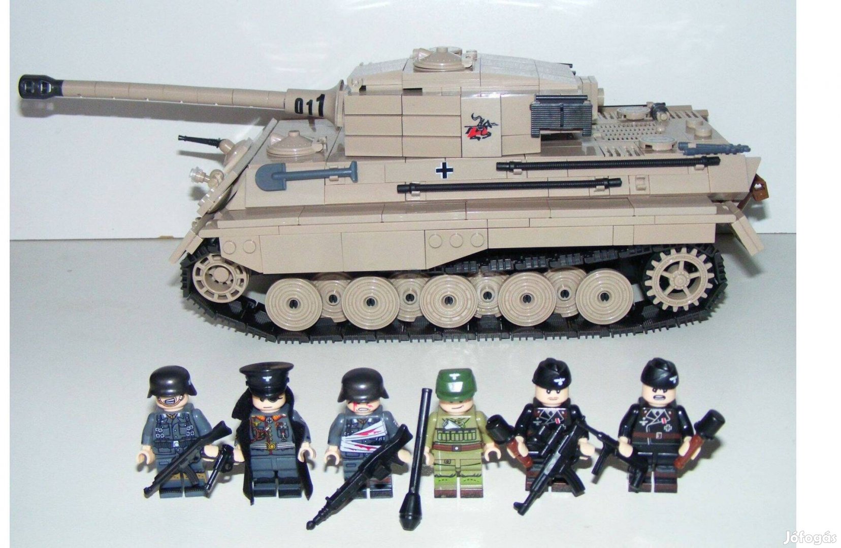 Lego 2. Világháborús Német Király Tigris Tank 980db 12x33x14cm Új