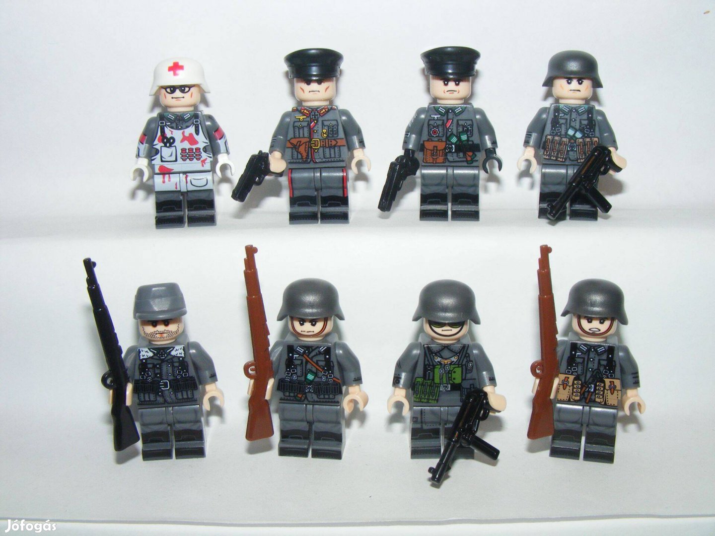 Lego 2. Világháborús Német katonák Tiszt Tábornok Felcser 8db figura