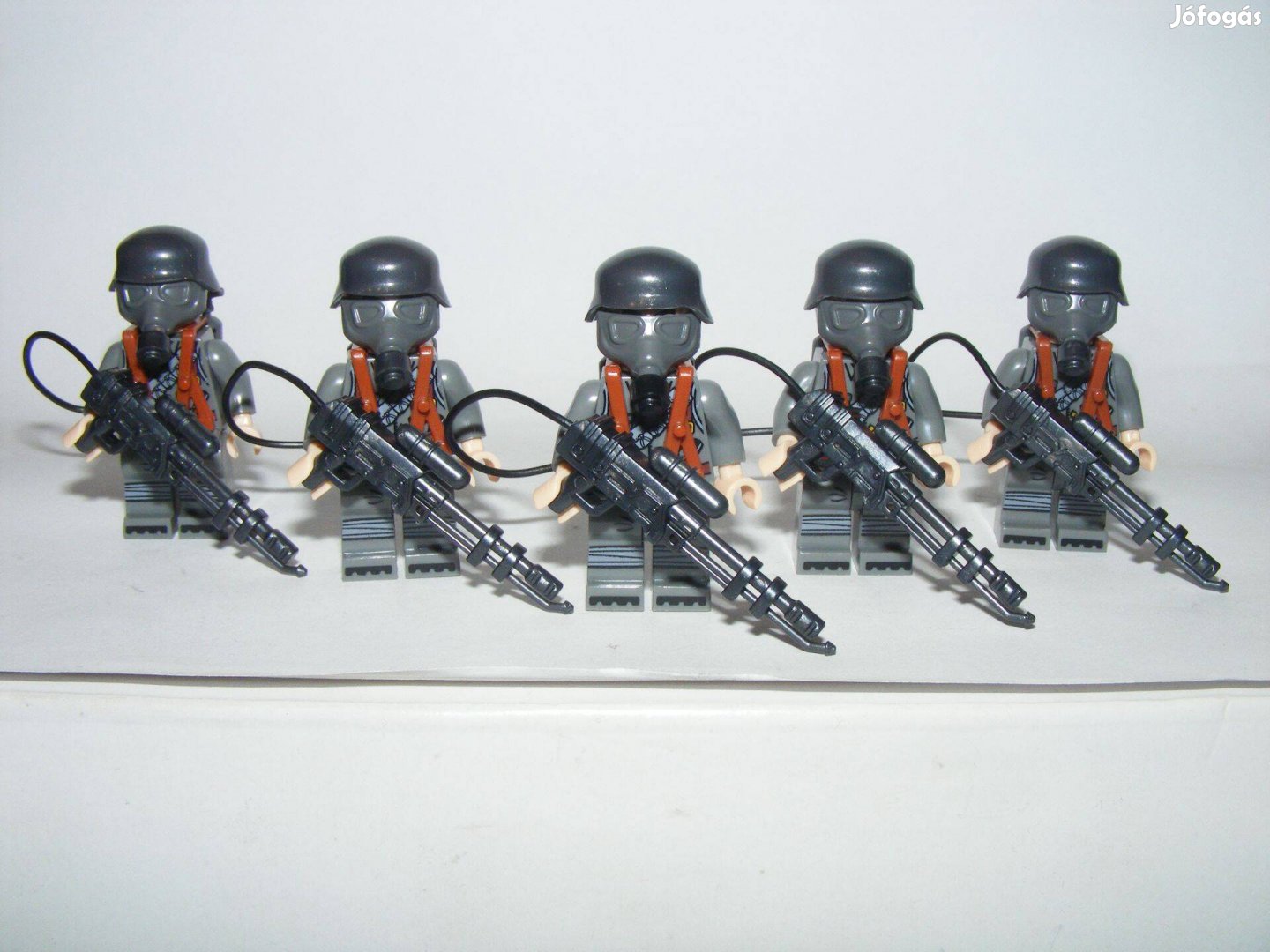 Lego 2. Világháborús német katonák Lángszórós Egység 5db Flamethrower