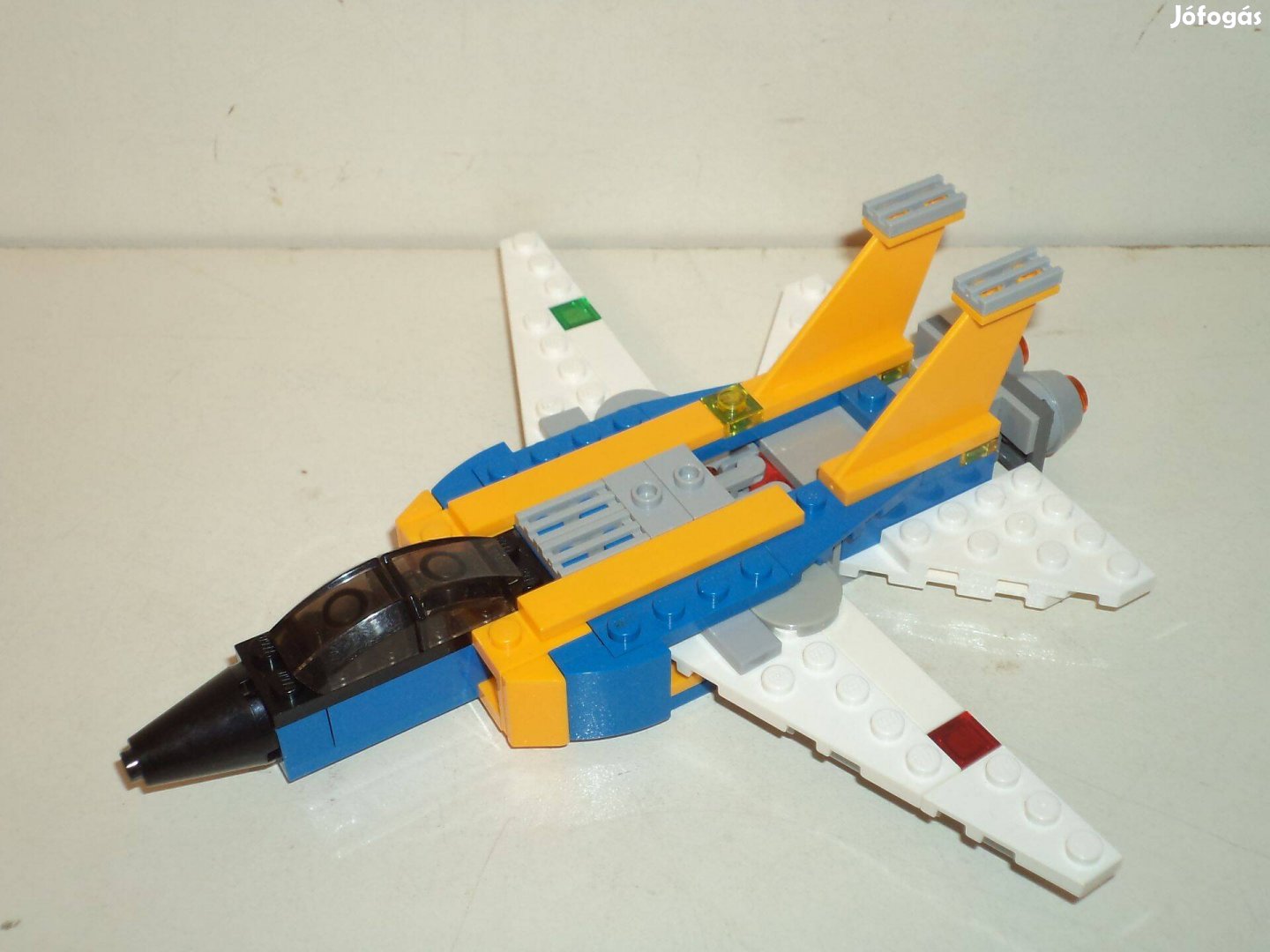 Lego 31042 Szuper Repülő, Creator