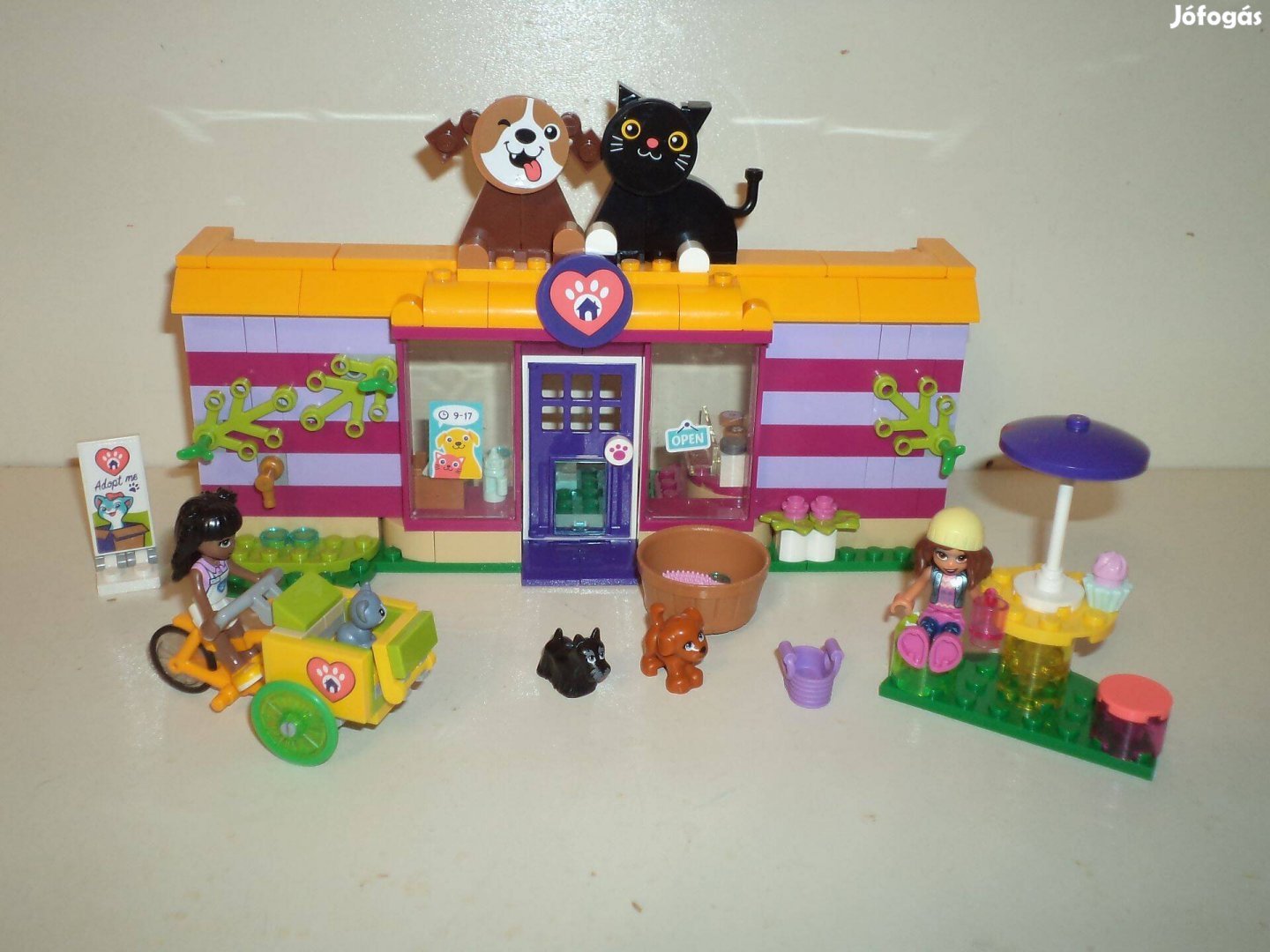 Lego 41699 Kisállat örökbefogadó kávézó, Friends, leírással