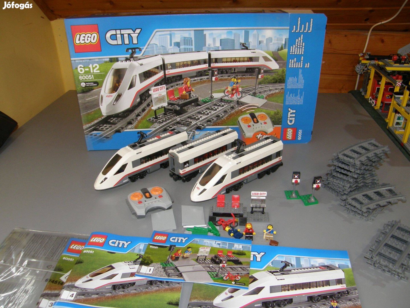 Lego 60051 High-speed Passenger Train